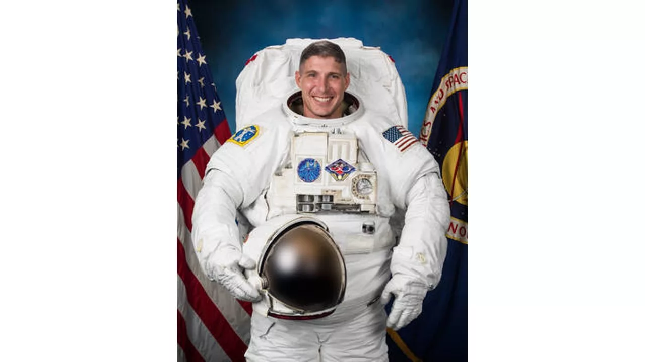 nasa-astronaut-michael-hopkins-2-jpg