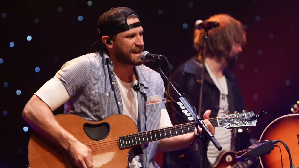Chase Rice performs at CBS Radio's Stars & Strings event at the Chicago Theatre on November 9^ 2016 in Chicago^ Illinois.