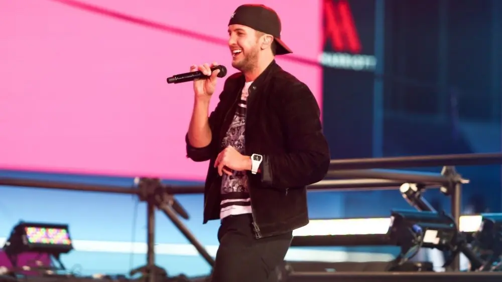 Luke Bryan performs during Dick Clark's New Year's Rockin' Eve at Times Square on December 31^ 2015 in New York City.