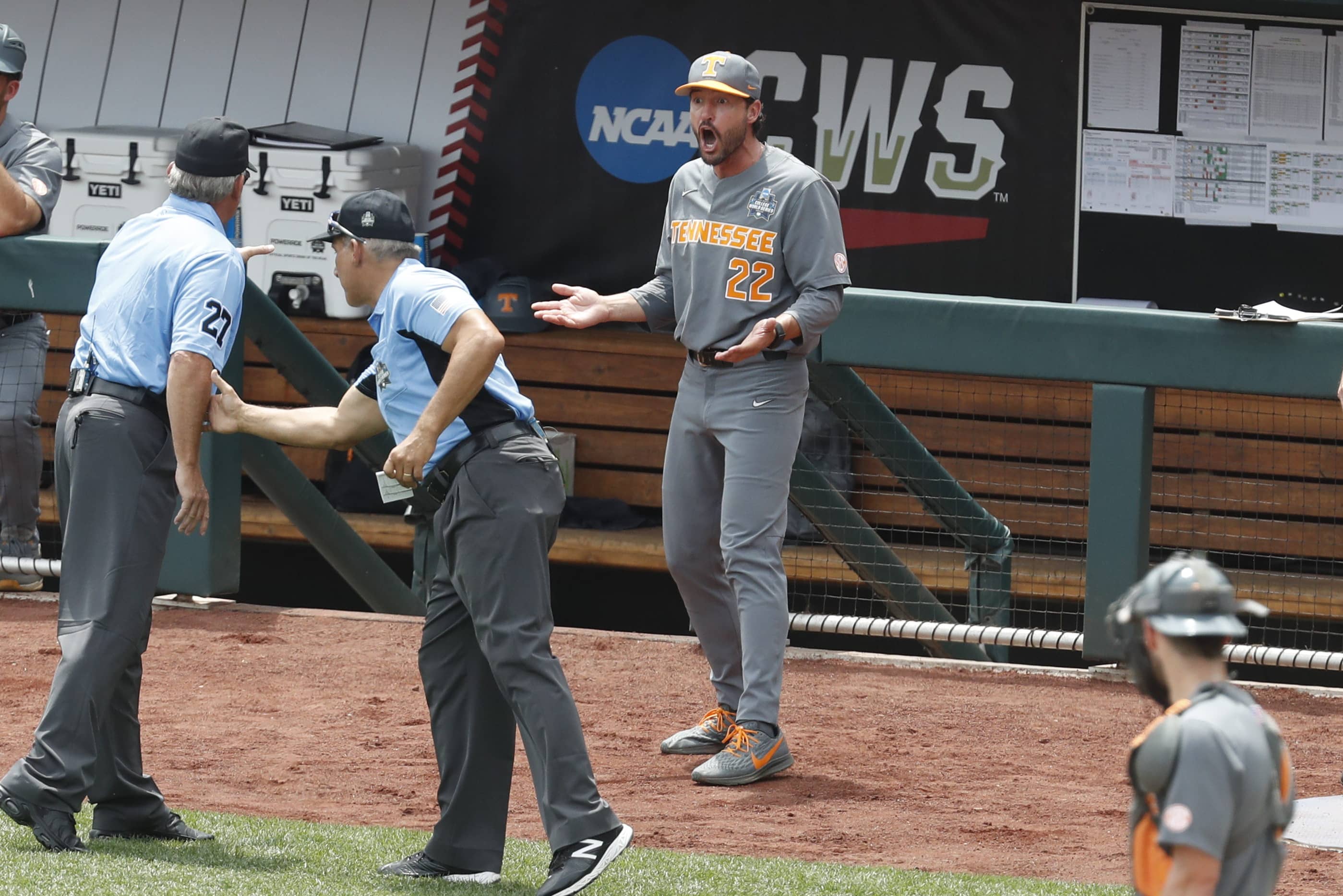ncaa-baseball-college-world-series-tennessee-v-texas