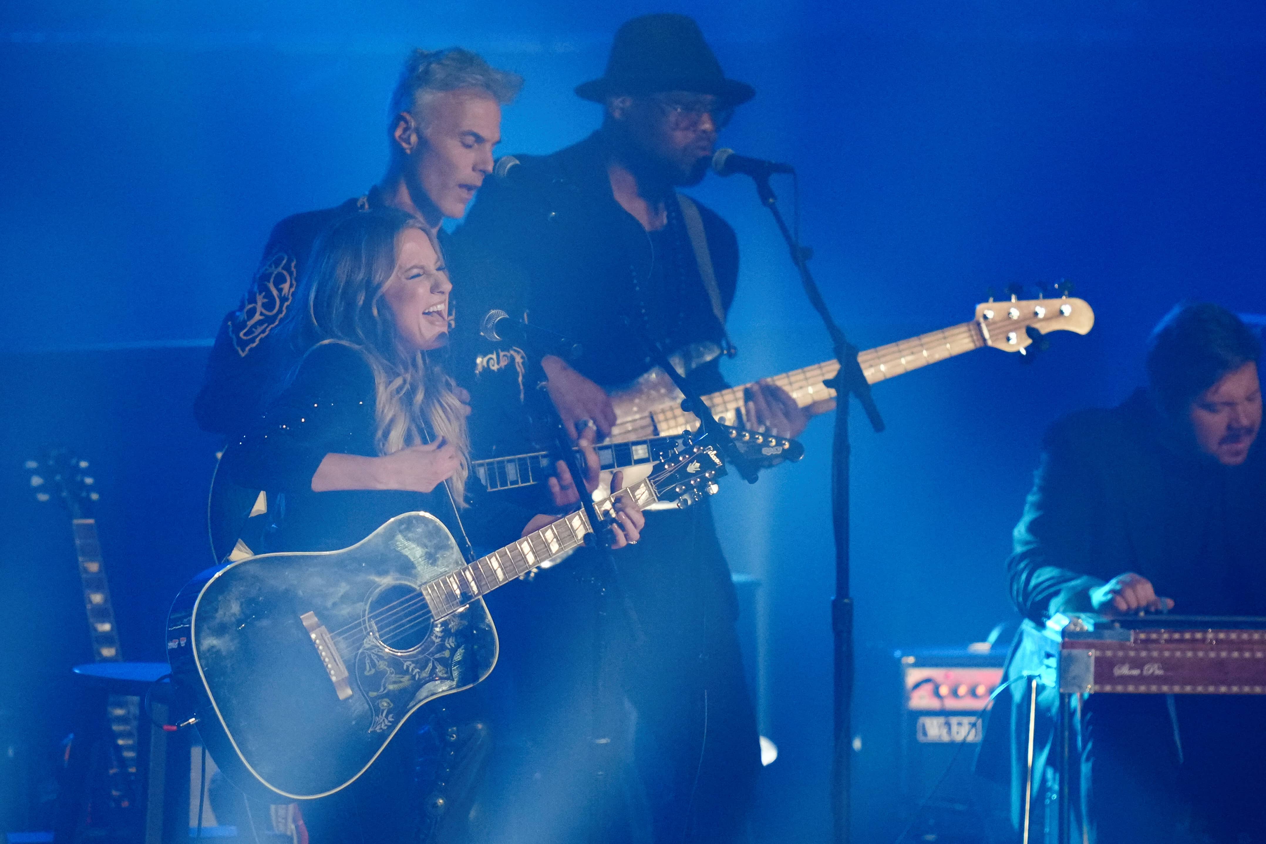 56th-annual-cmt-music-awards-in-nashville-10