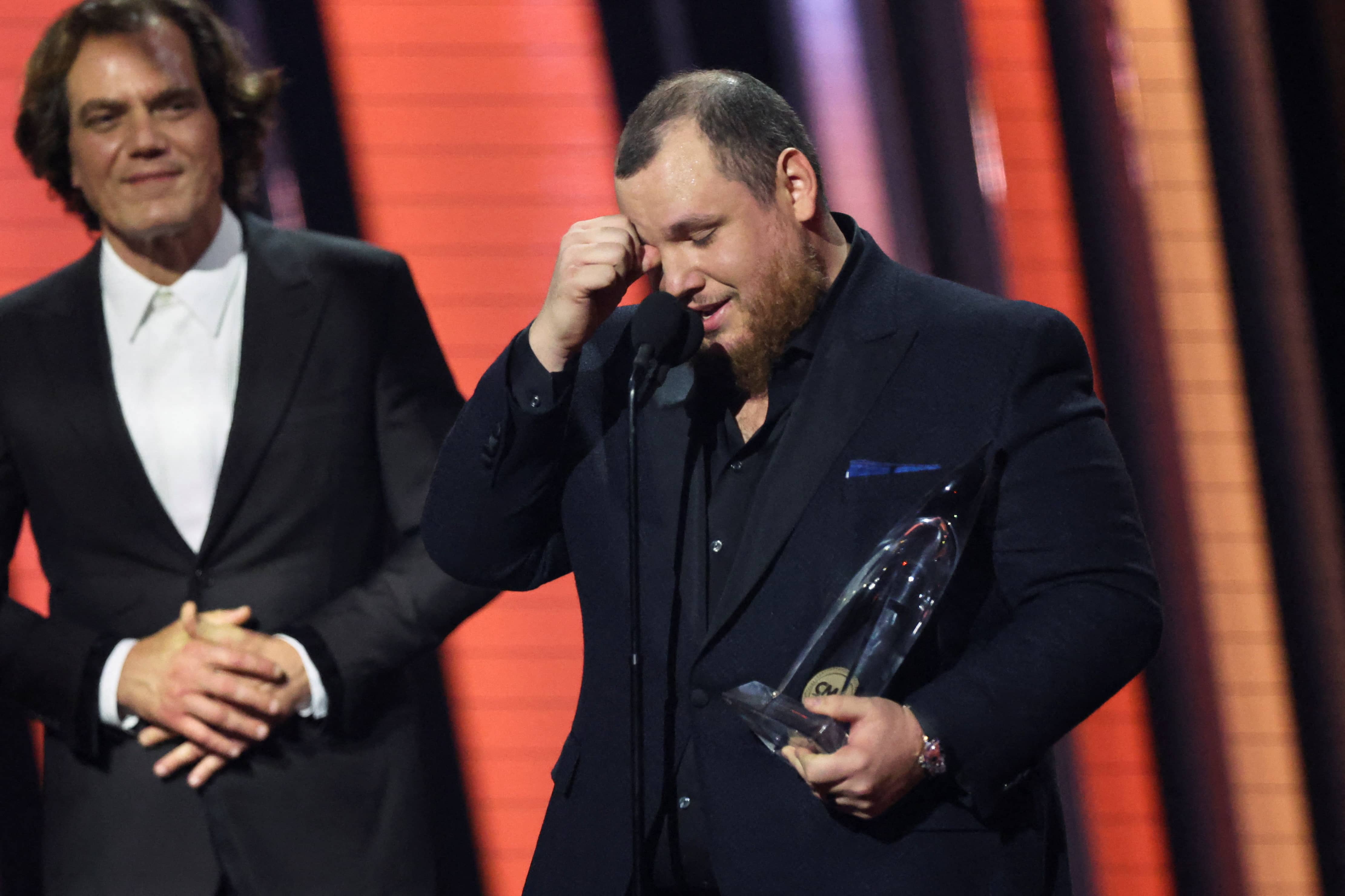 56th-annual-cma-awards-in-nashville-20