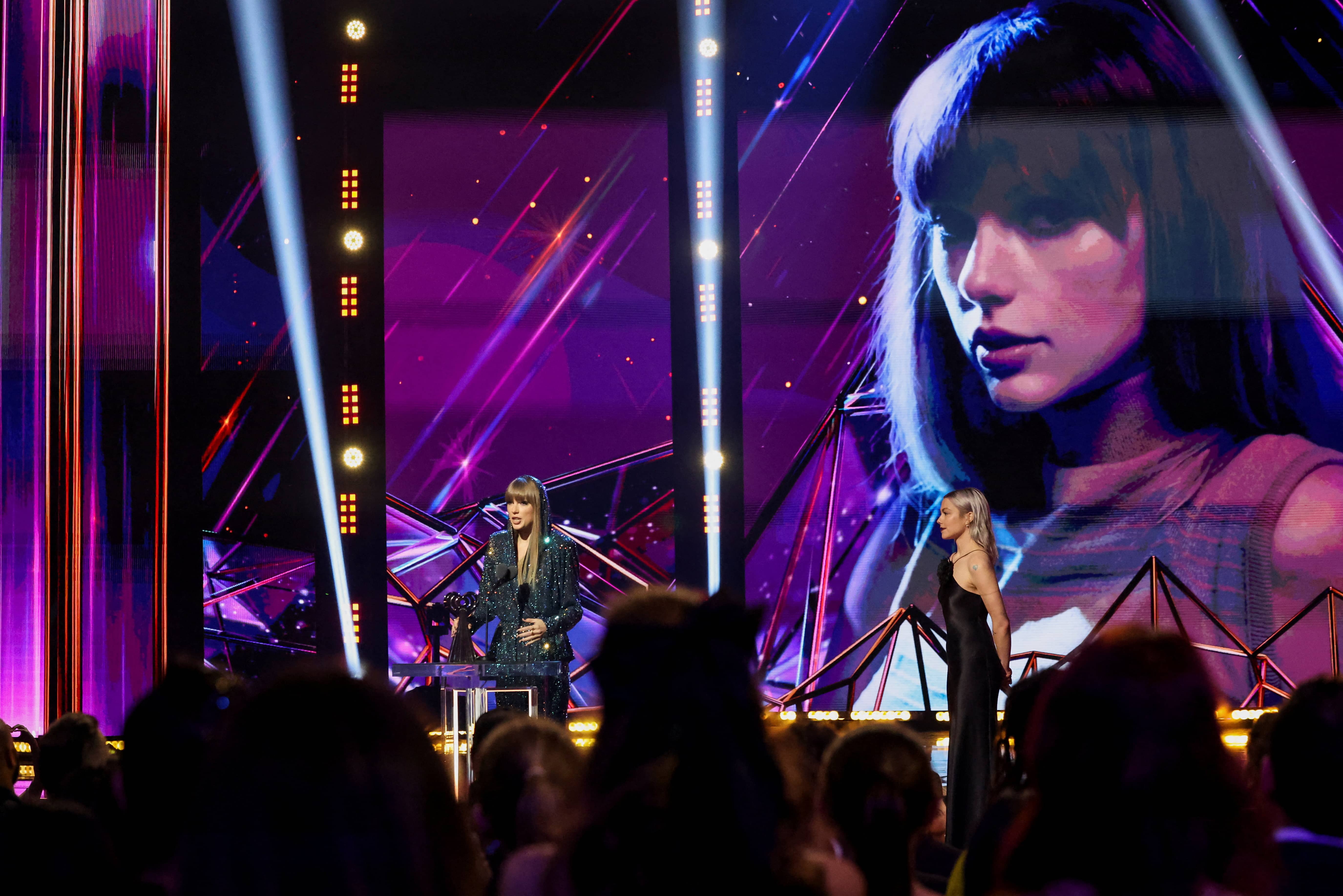 iheartradio-music-awards-in-los-angeles-6