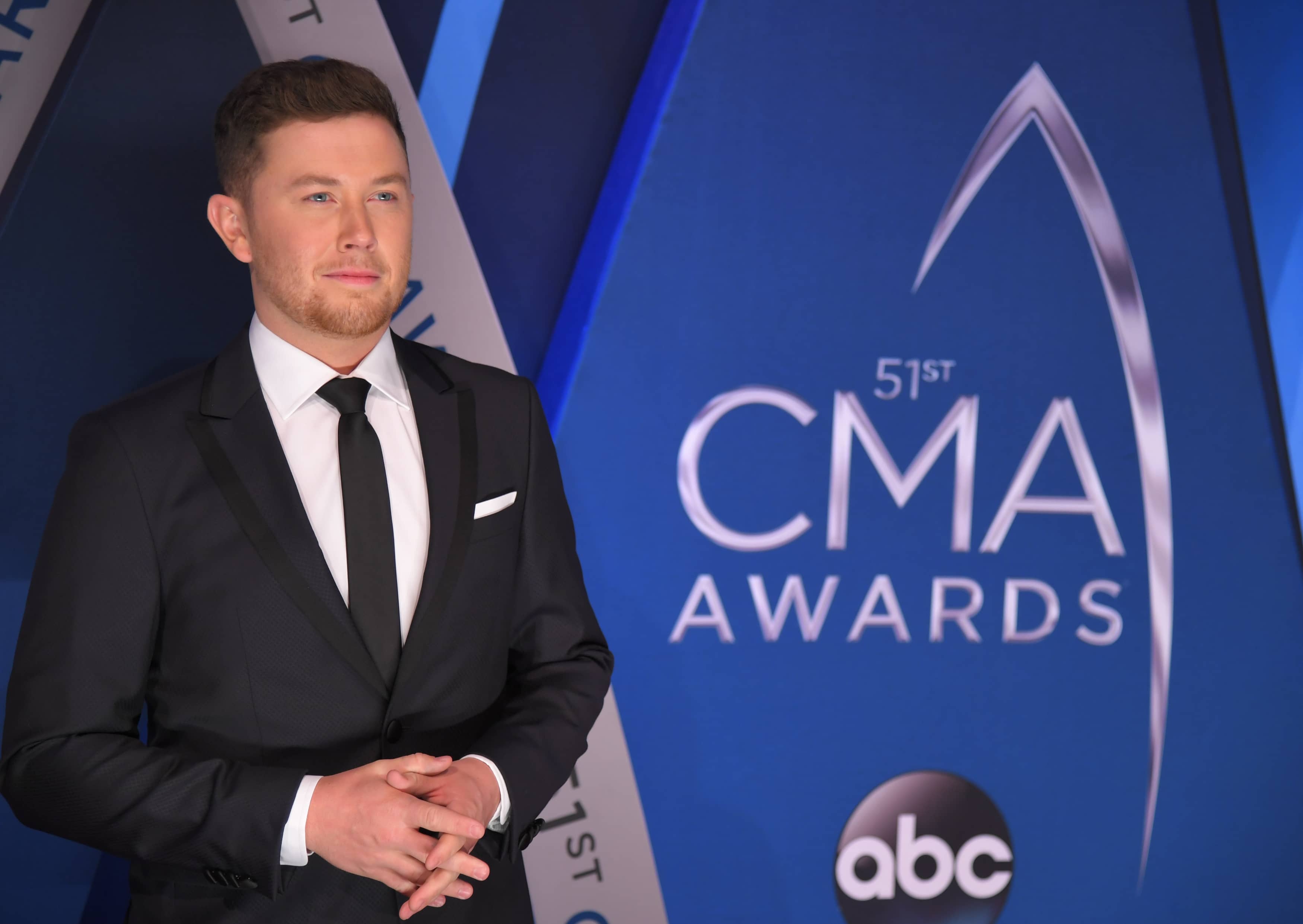 51st-country-music-association-awards-arrivals-nashville-3