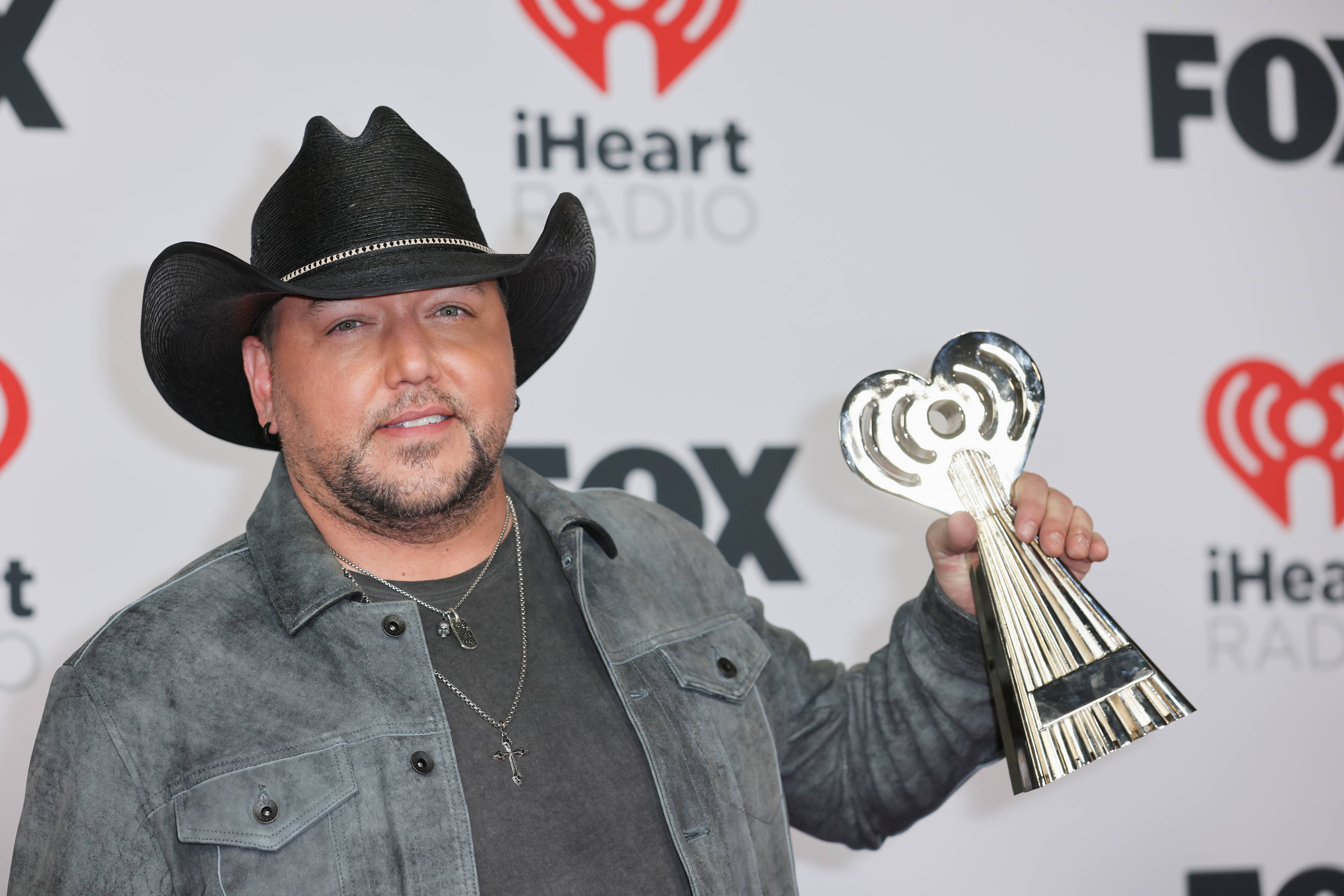 Jason Aldean's 'Tough Crowd' Is A Love Letter To His Fans 100.3 The Wolf