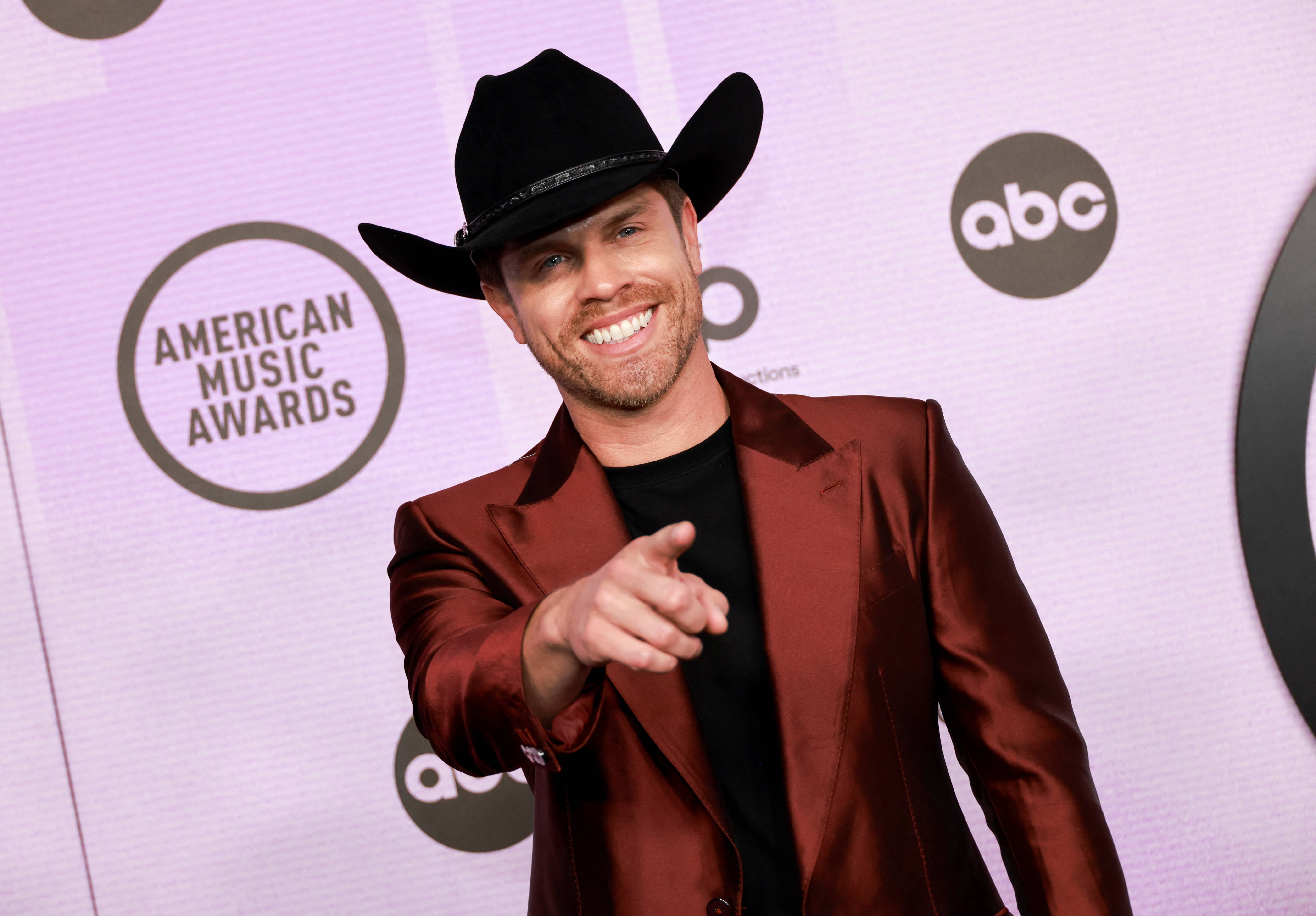 2022-american-music-awards-at-the-microsoft-theater-in-los-angeles-6