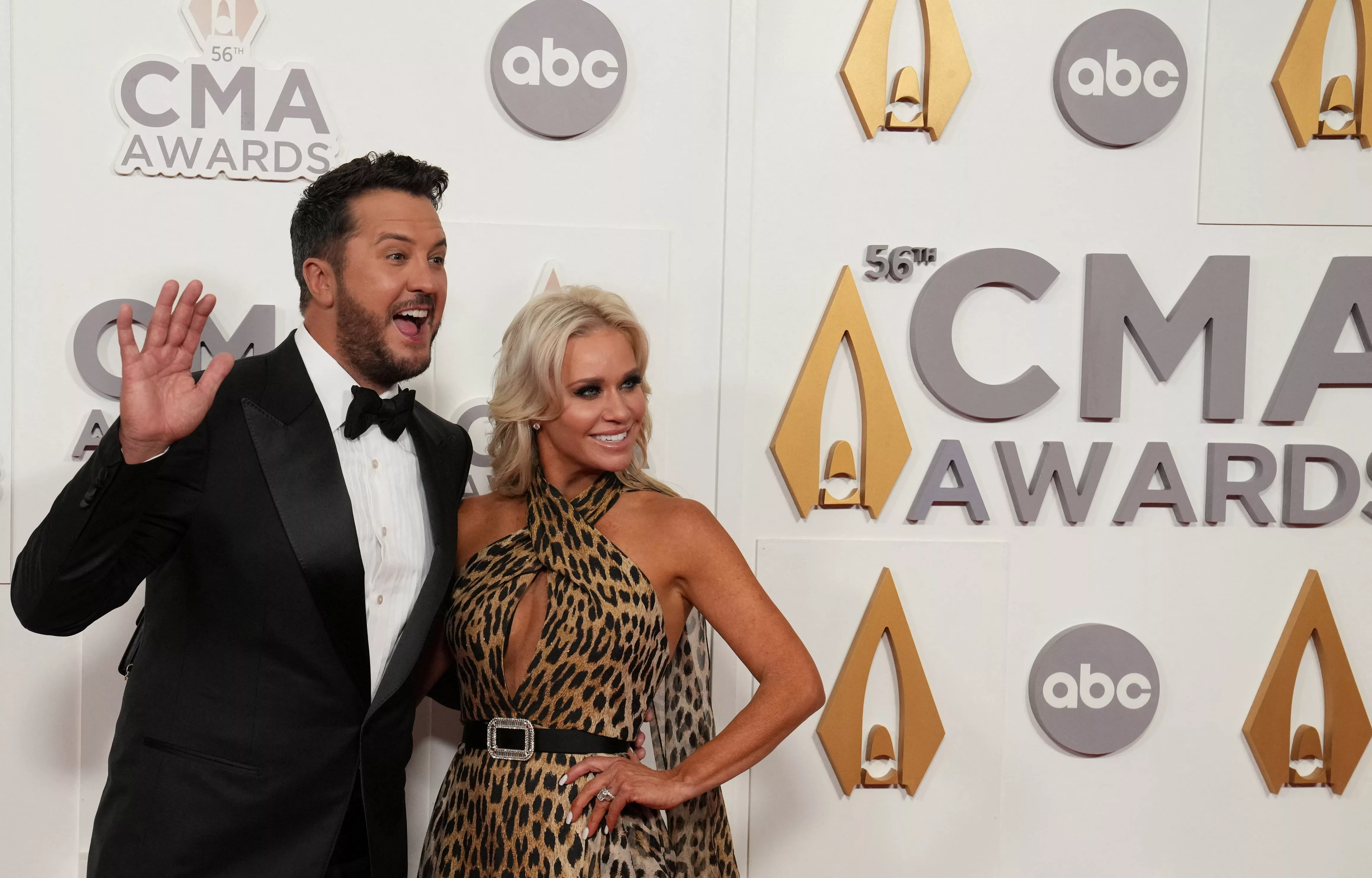 56th-annual-cma-awards-in-nashville-47