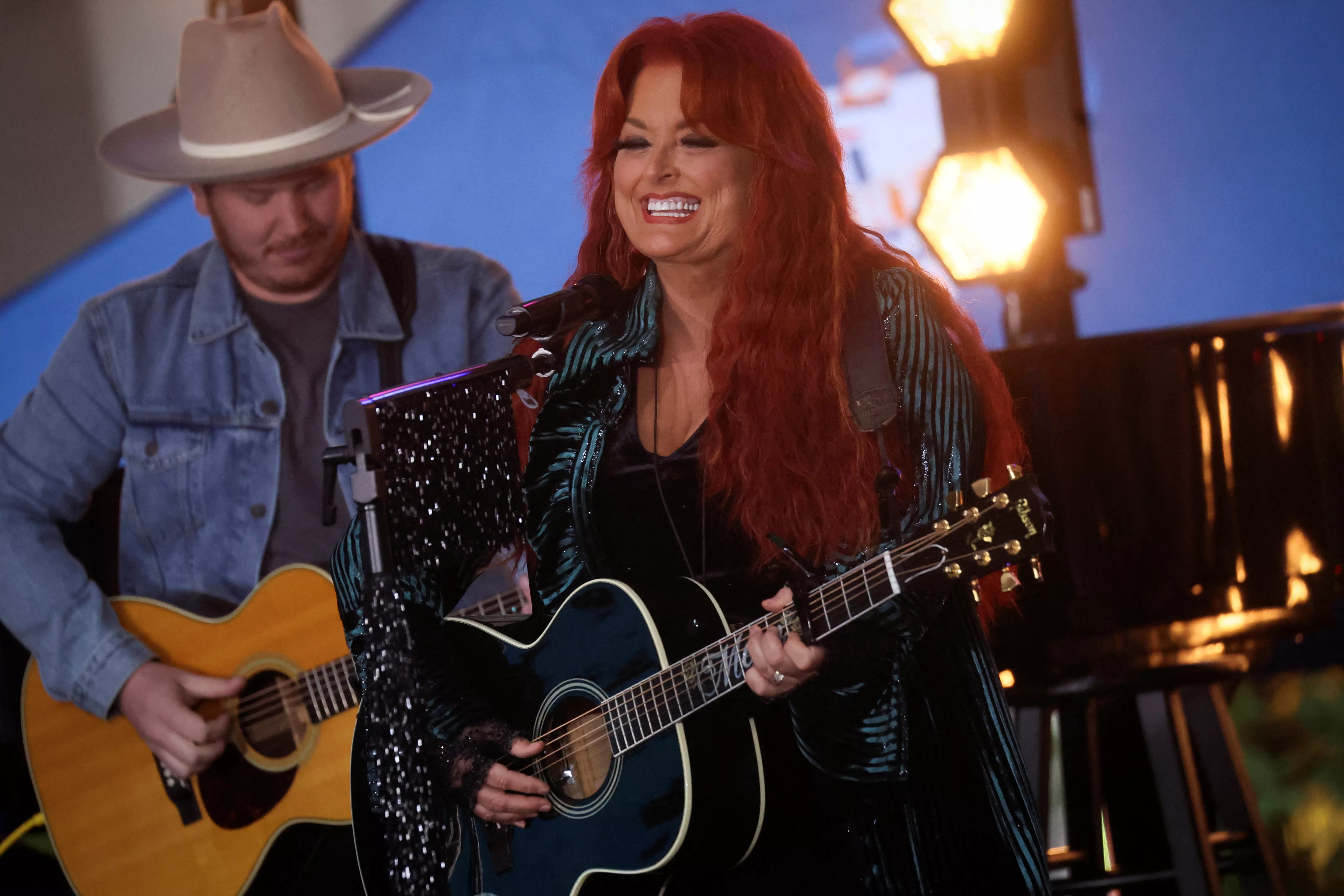 singer-wynonna-judd-performs-on-nbcs-today-show-in-new-york-2