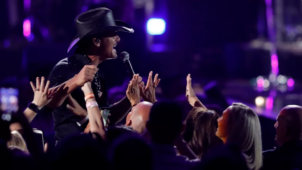 tim-mcgraw-performs-among-the-fans-during-the-iheartradio-music-festival-at-t-mobile-arena-in-las-vegas