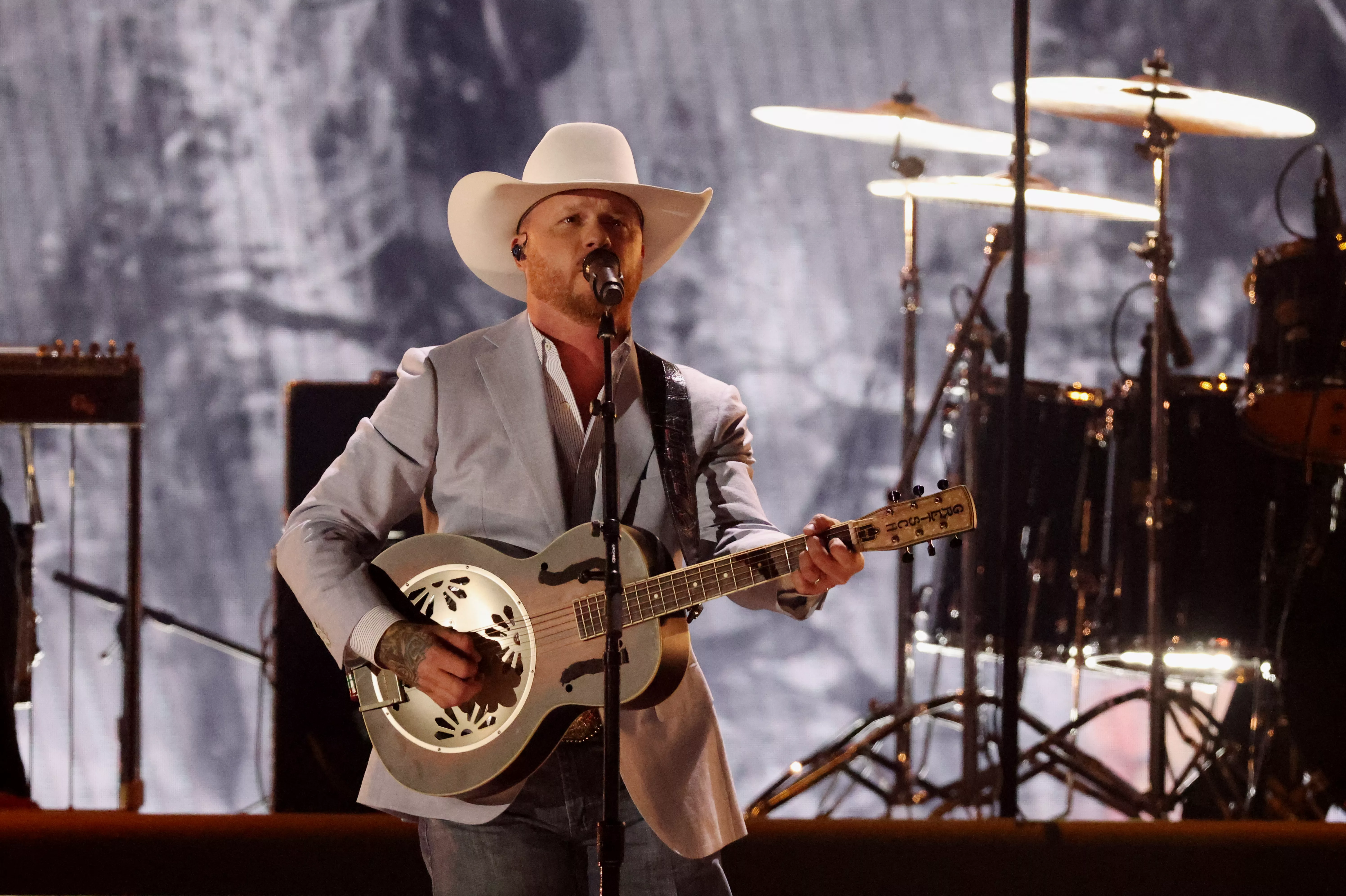 57th-annual-cma-awards-in-nashville-55