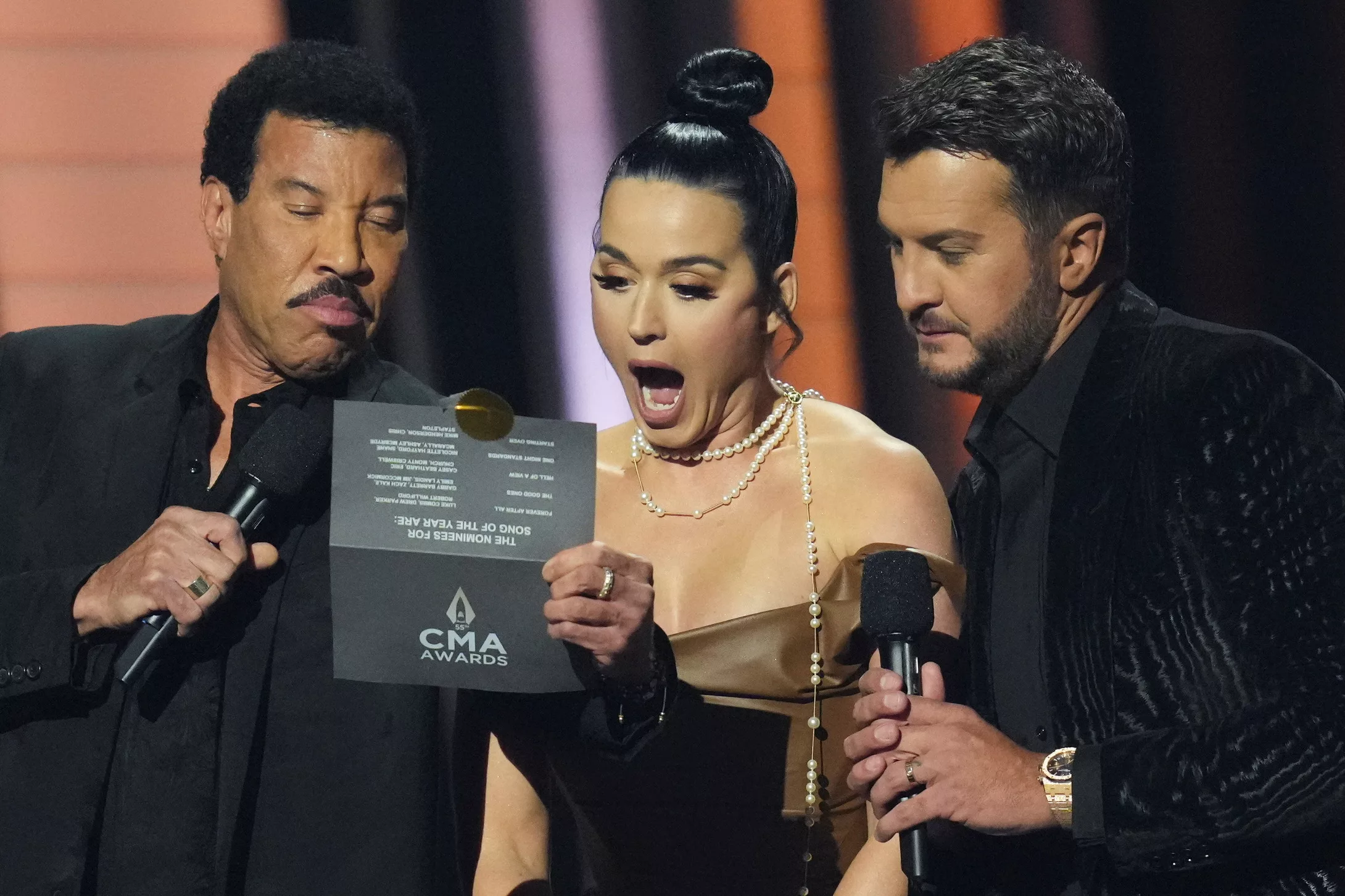 55th-annual-country-music-association-cma-awards-in-nashville-17