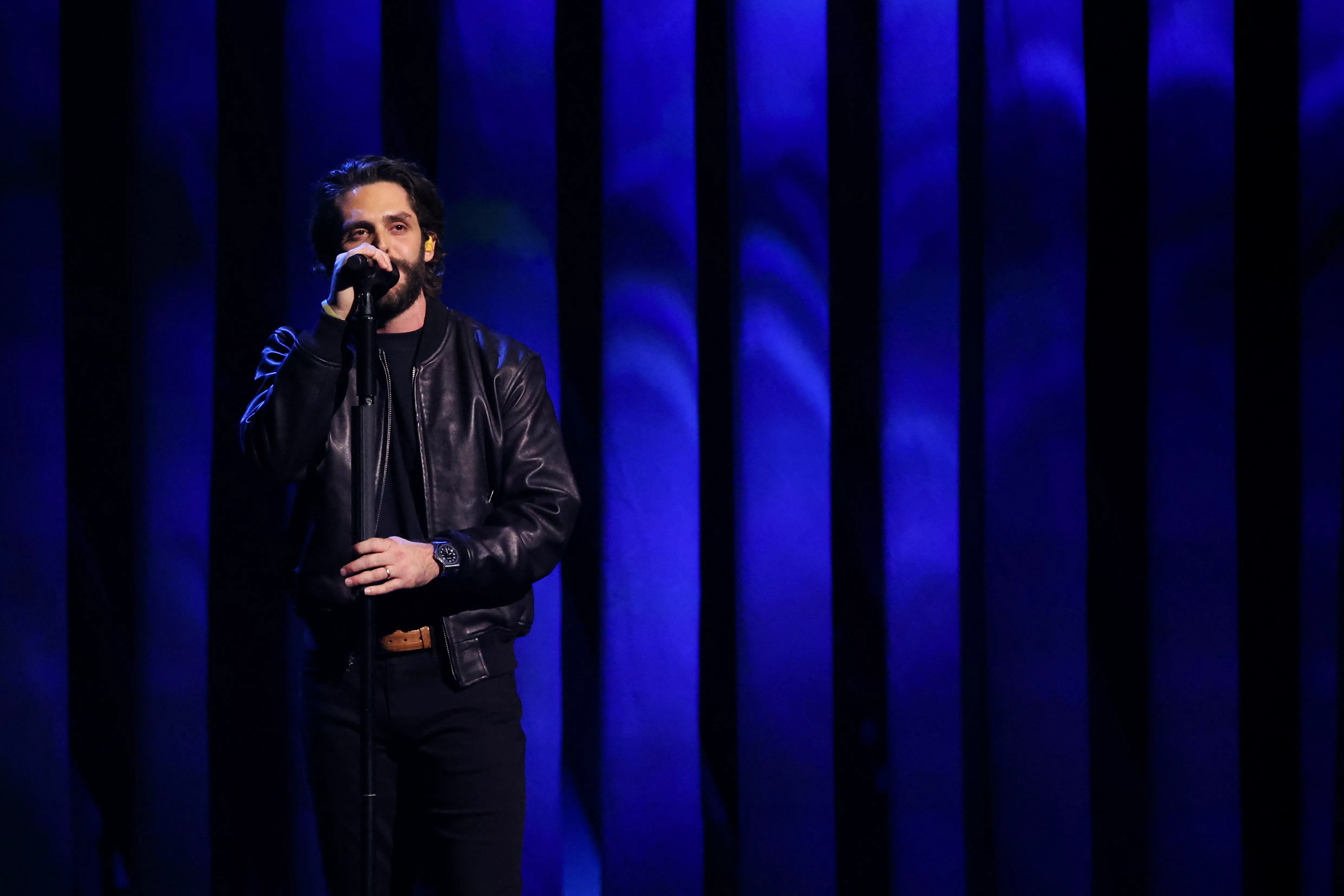 56th-annual-cma-awards-in-nashville-111