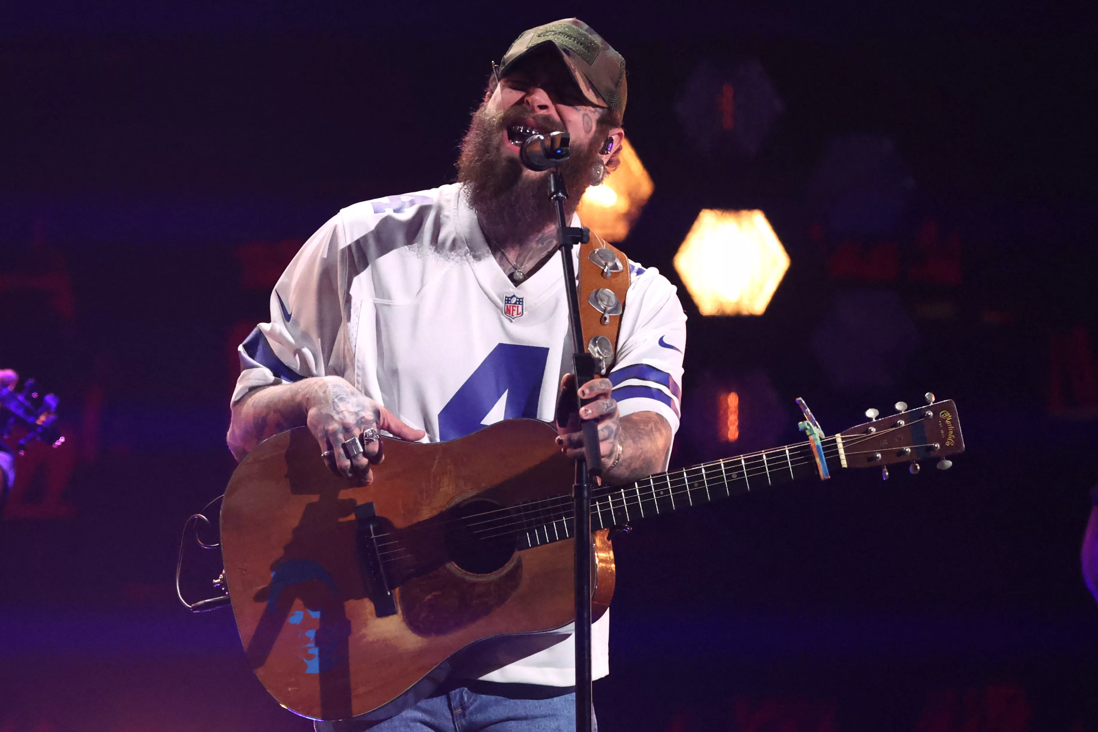 59th-academy-of-country-music-acm-awards-in-frisco-4