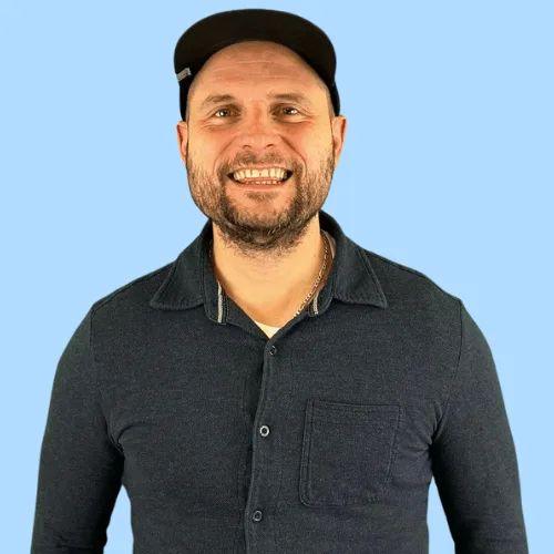 matt-cooper-halfbody-2