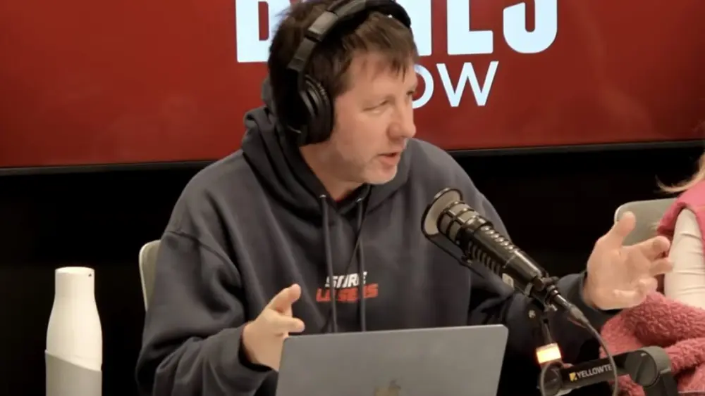 698cdea83a94e3bfb54534f7753535