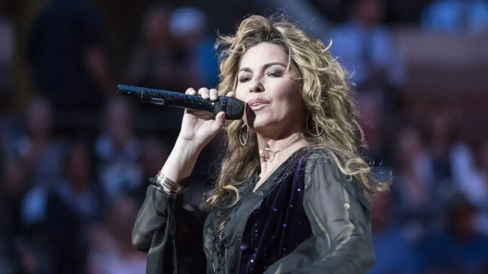Shania Twain performs during opening ceremony at US Open Championships day 1 at Billie Jean King Tennis center New York^ NY USA - August 28^ 2017