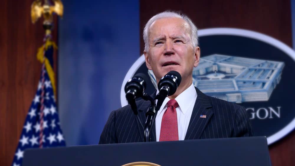 President Biden approves sending 31 Abrams tanks to Ukraine