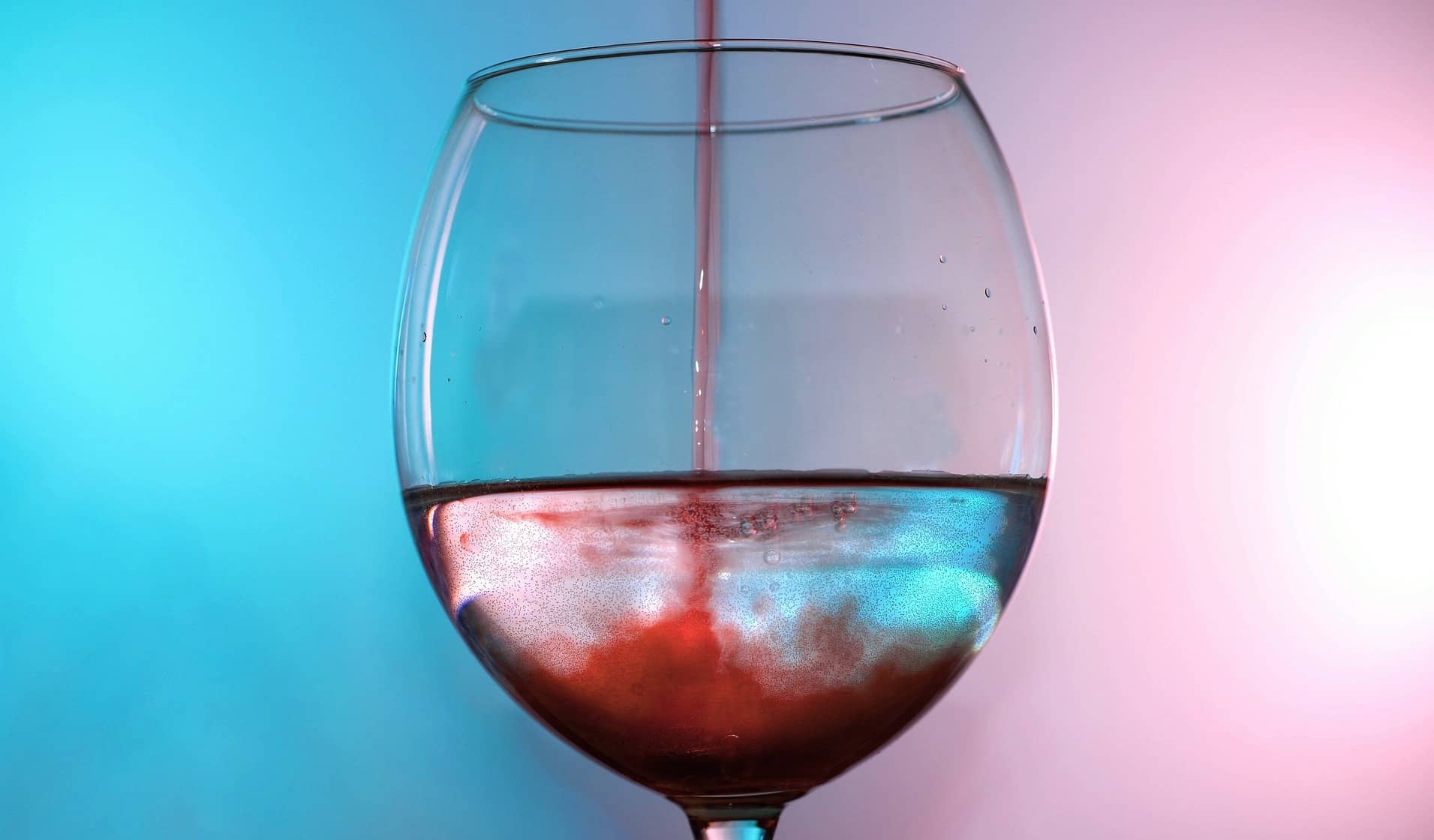 glass-g24884293b_1920