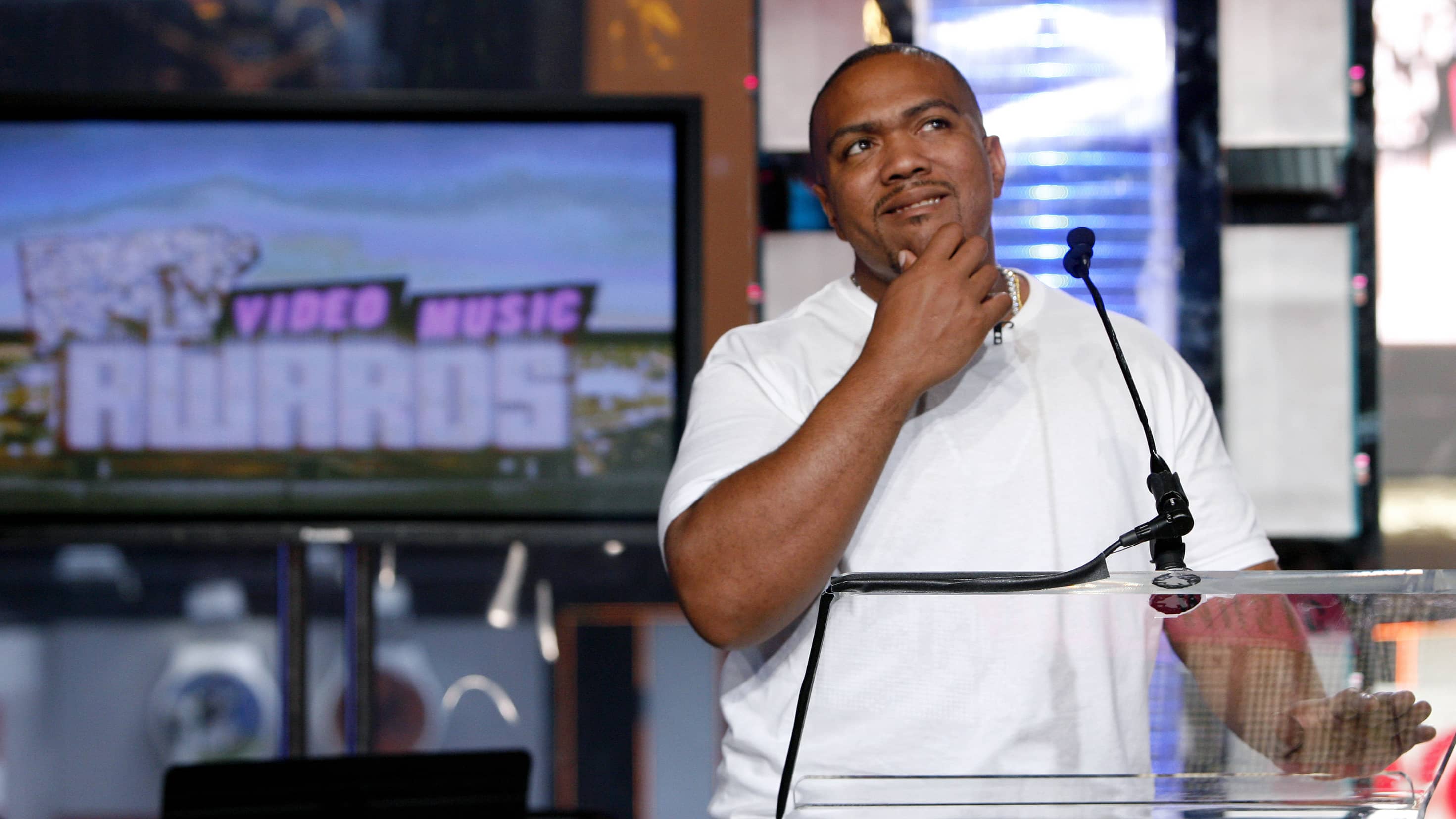 recording-artist-timbaland-gestures-during-a-video-music-awards-nomination-special-trl-show-at-the-mtv-studios-in-new-york