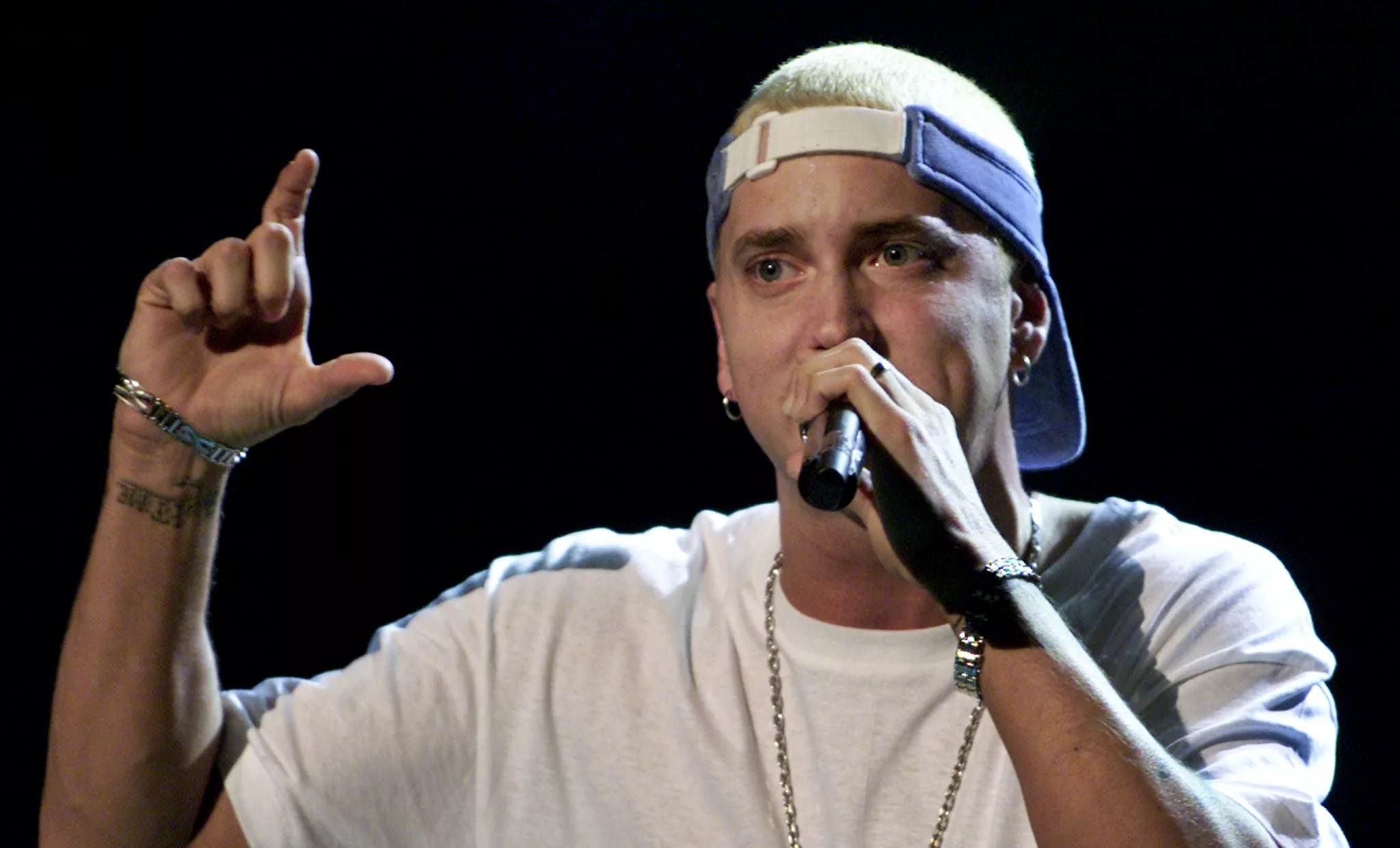 Eminem's '8 Mile' Costume Donated To Film Academy Collection | DJ Eric ...