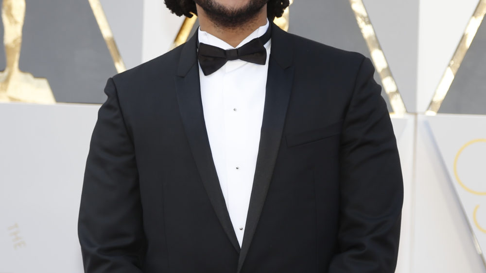 singer-the-weeknd-arrives-at-the-88th-academy-awards-in-hollywood