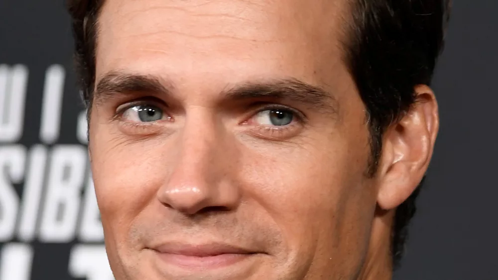 actor-henry-cavill-arrives-for-missionimpossible-film-premiere-in-washington