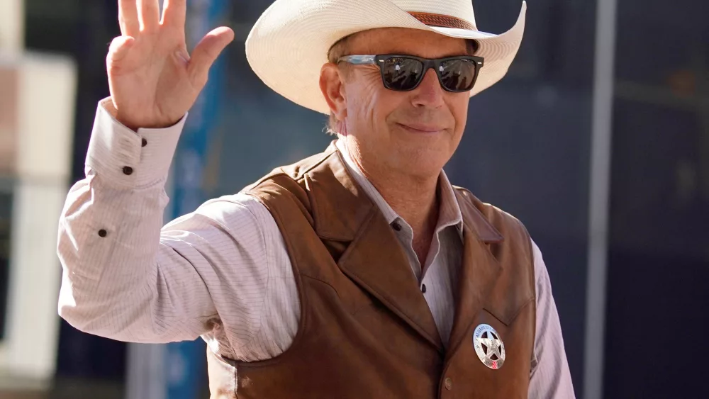 stampede-parade-during-the-first-day-of-the-calgary-stampede