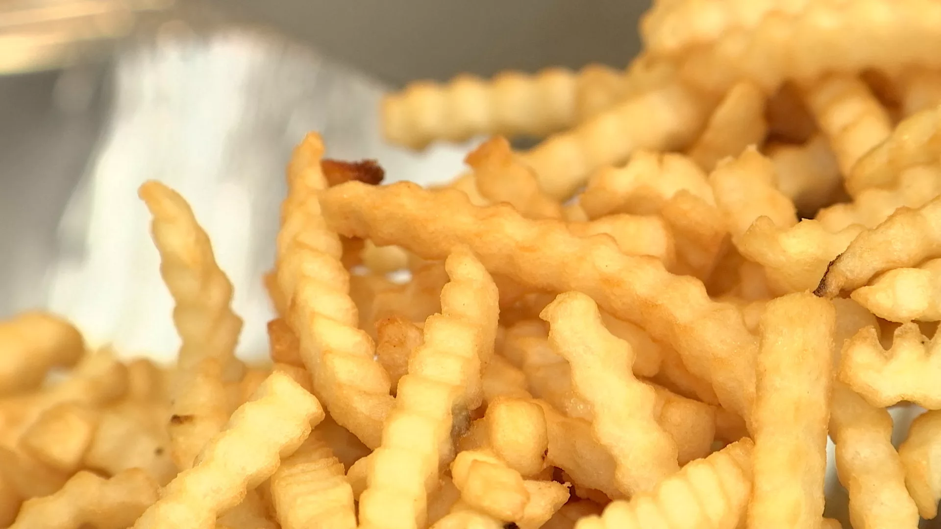 robots-to-make-hot-chips-in-fast-food-restaurants-across-the-u-s
