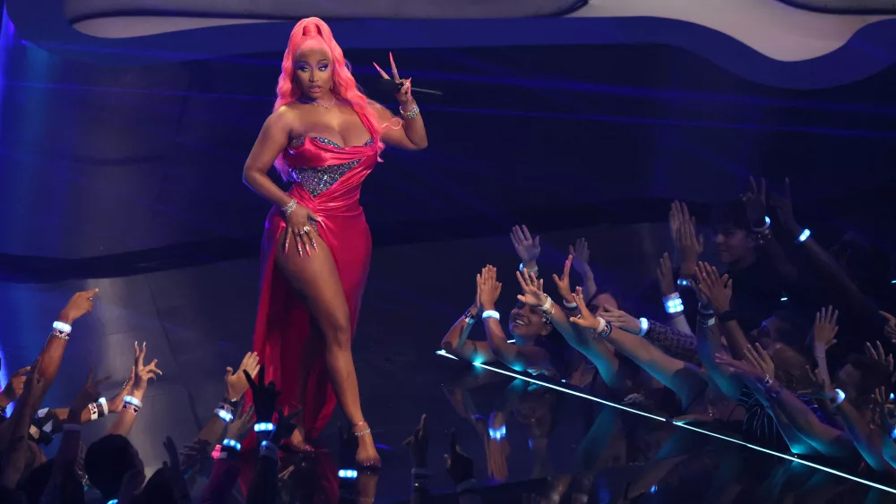 2022-mtv-video-music-awards-at-the-prudential-center-in-newark-new-jersey-2