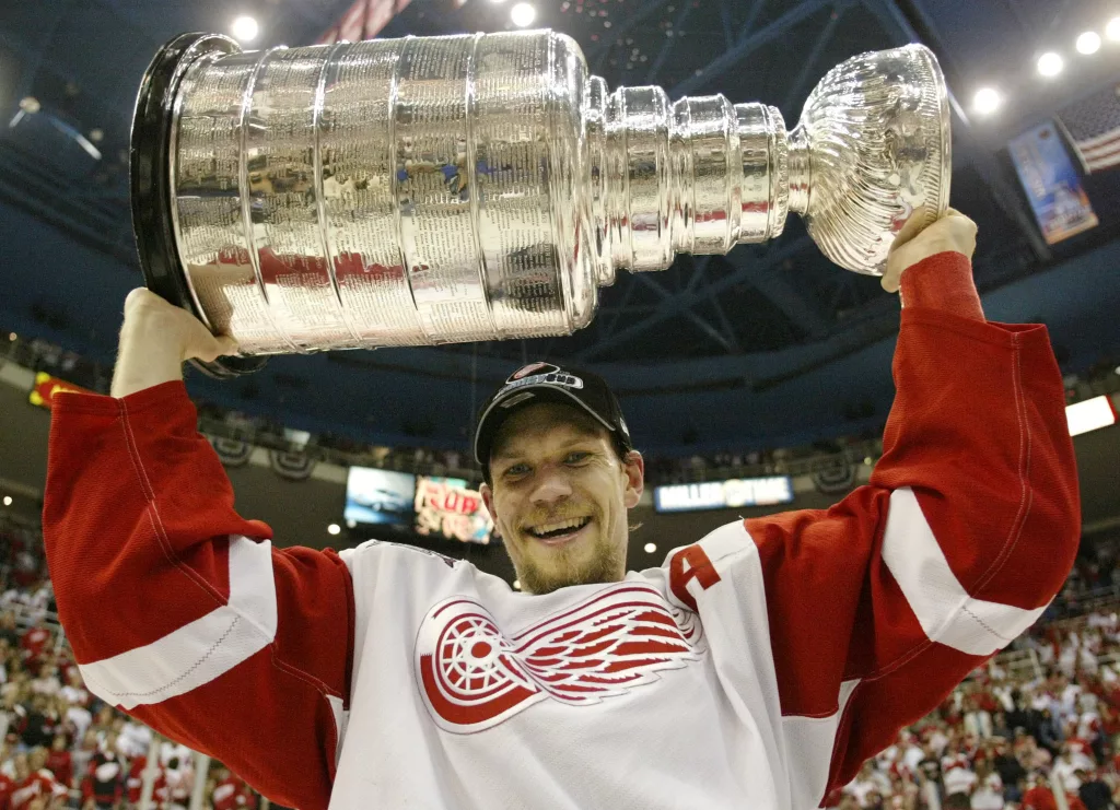 Stanley Cup Craze(y) Star 102.1