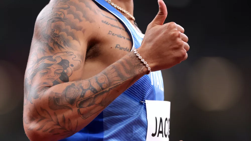 athletics-mens-100m-round-1