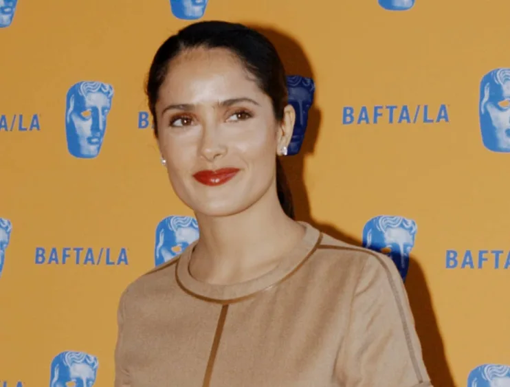 actress-hayek-arrives-at-pre-golden-globes-party