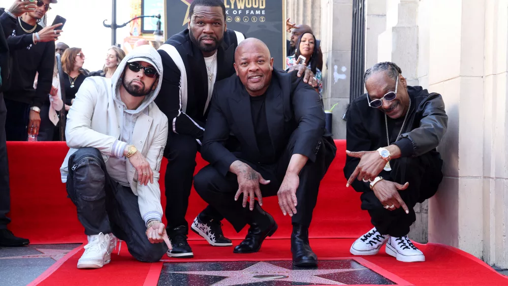 dr-dre-unveils-his-star-on-the-hollywood-walk-of-fame-in-los-angeles