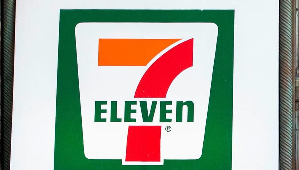a-7-eleven-store-in-toronto