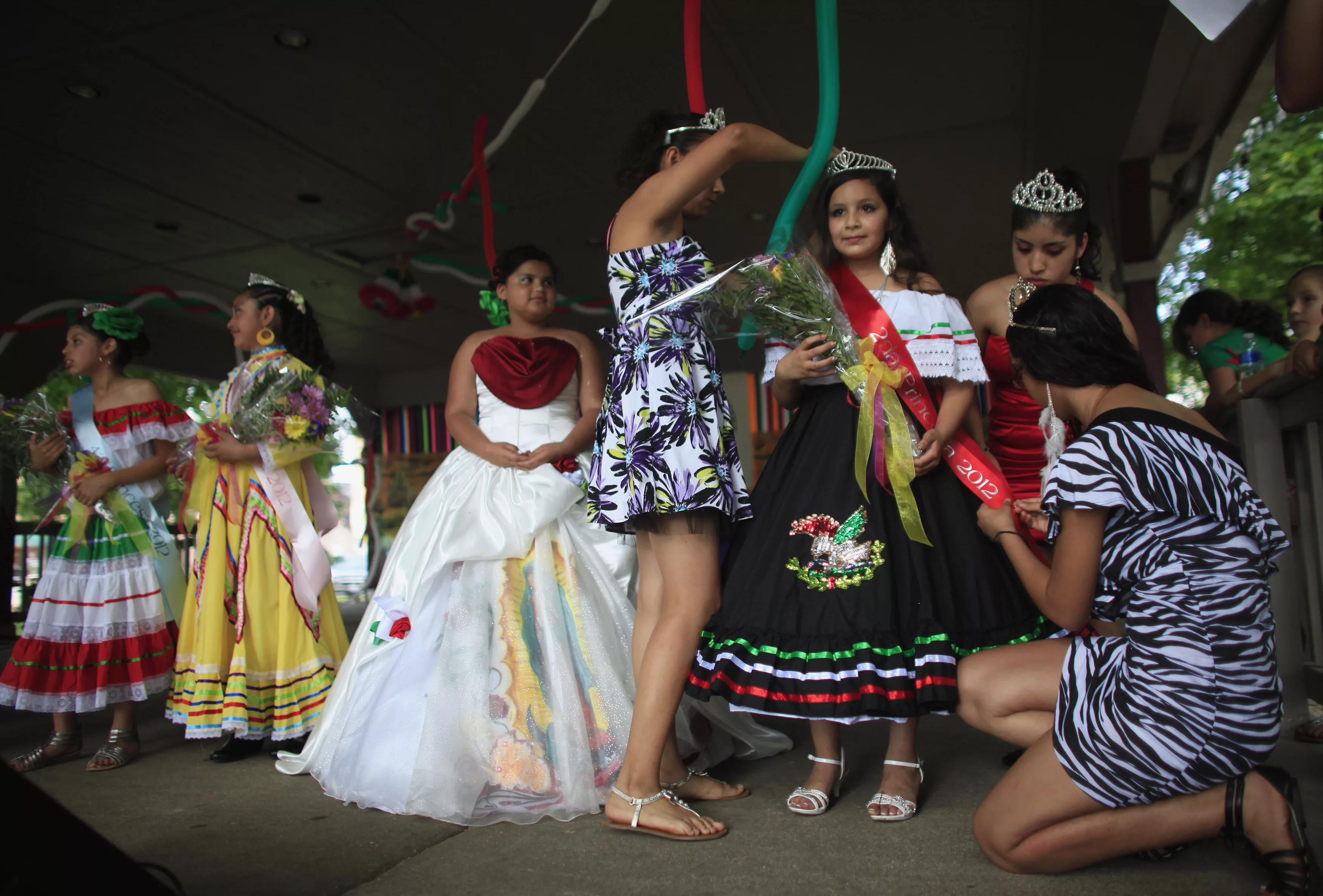 dominguez-is-crowned-runner-up-for-little-queen-at-the-cinco-de-mayo-celebration-in-beardstown-illinois