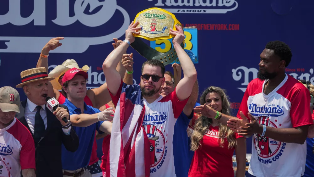 competitive-eaters-vie-for-nathans-hot-dog-eating-contest-victory