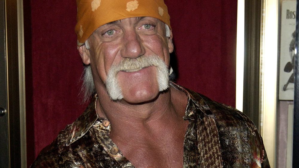 hulk-hogan-arrives-for-the-us-premiere-of-the-film-war-of-the-worlds-in-new-york