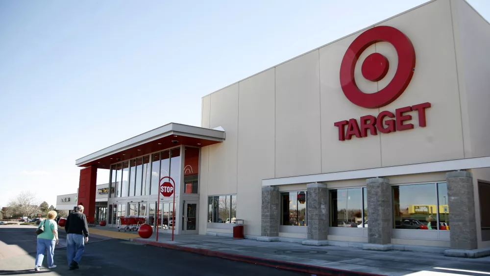 8-Year-Old Drives Herself to Target for Frappuccino [Video] | Christine