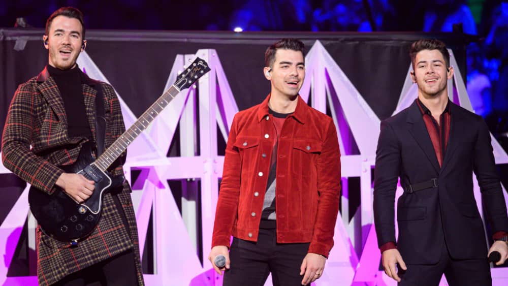 Jonas Brothers to perform at Cowboys' halftime show on Thanksgiving
