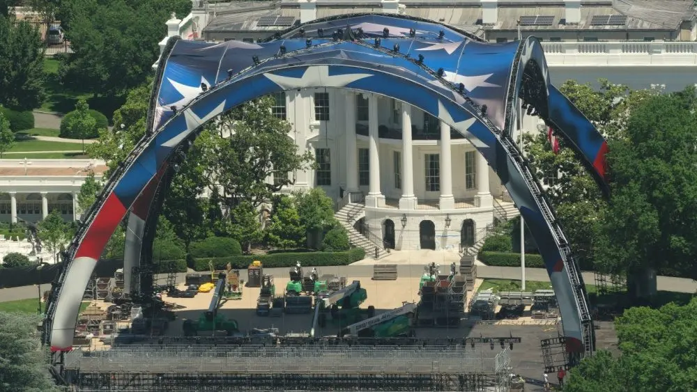 Construction of an Octagon set for the UFC Freedom 250 event scheduled for June 14^ 2026^ continues on the White House South Lawn. WASHINGTON^ DC - May 31^ 2026
