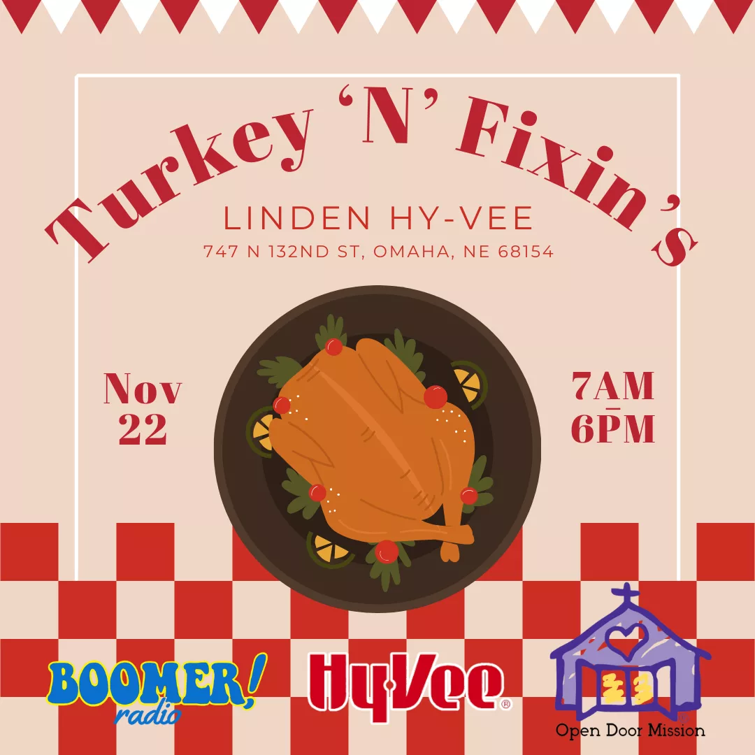 red-turkey-thanksgiving-instagram-post