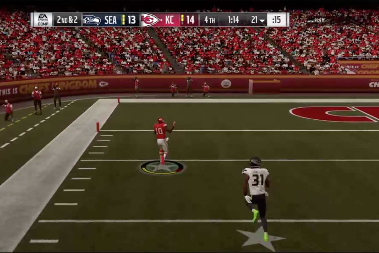 Watch Tyreek Hill Score A Touchdown With Himself On Madden 104 7 The Cave