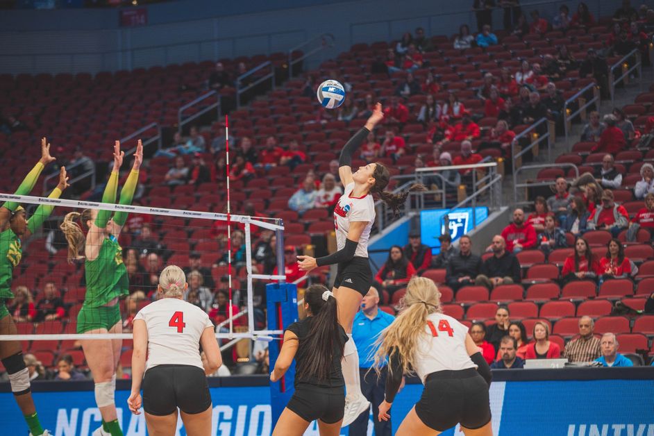 nu-oregon-vb