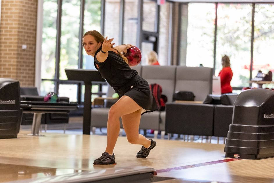 nu-bowling-23