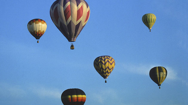 hotairballoonsistock869770