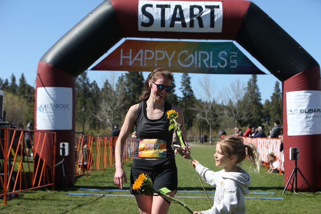 2022-happy-girls-bend_52093020947_o-1024x683-1257586