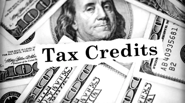 istock_31021_taxcredits402005