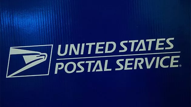 012418_getty_usps474843