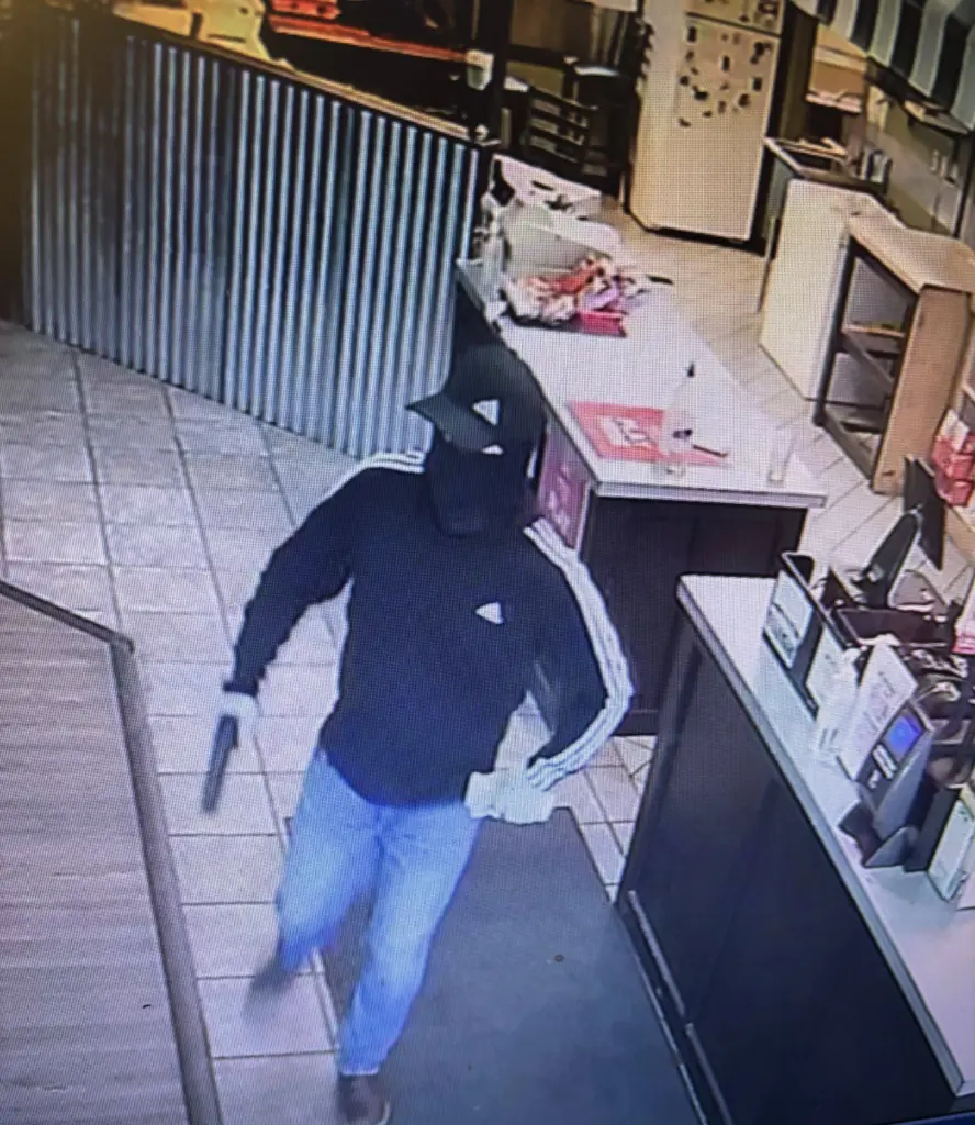 sassys_cafe_suspect_picture395586
