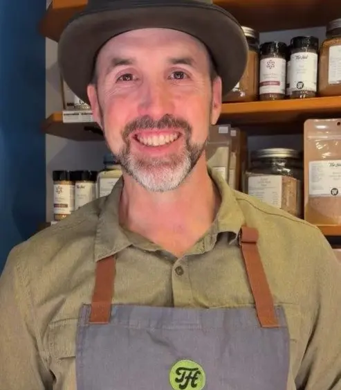 matt-top-hat40493